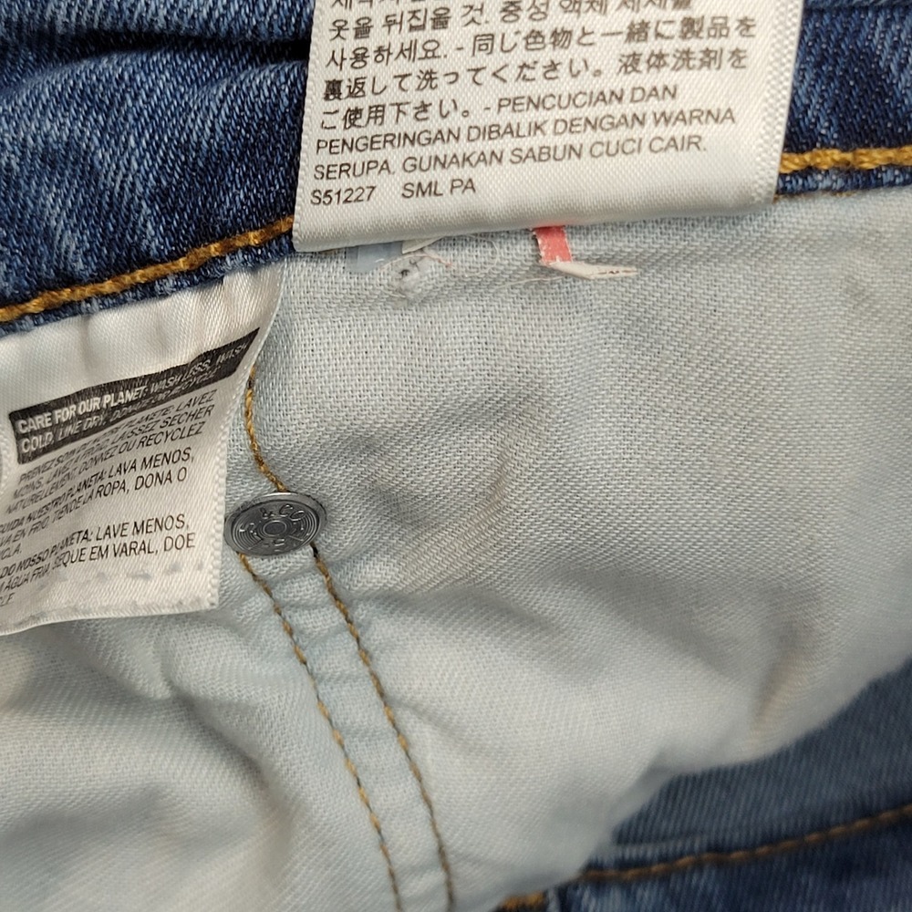 Levis 505 Jeans Mens 36x32 Blue Denim Boho Streetwear Grunge Festival Red Tab - Picture 12 of 14